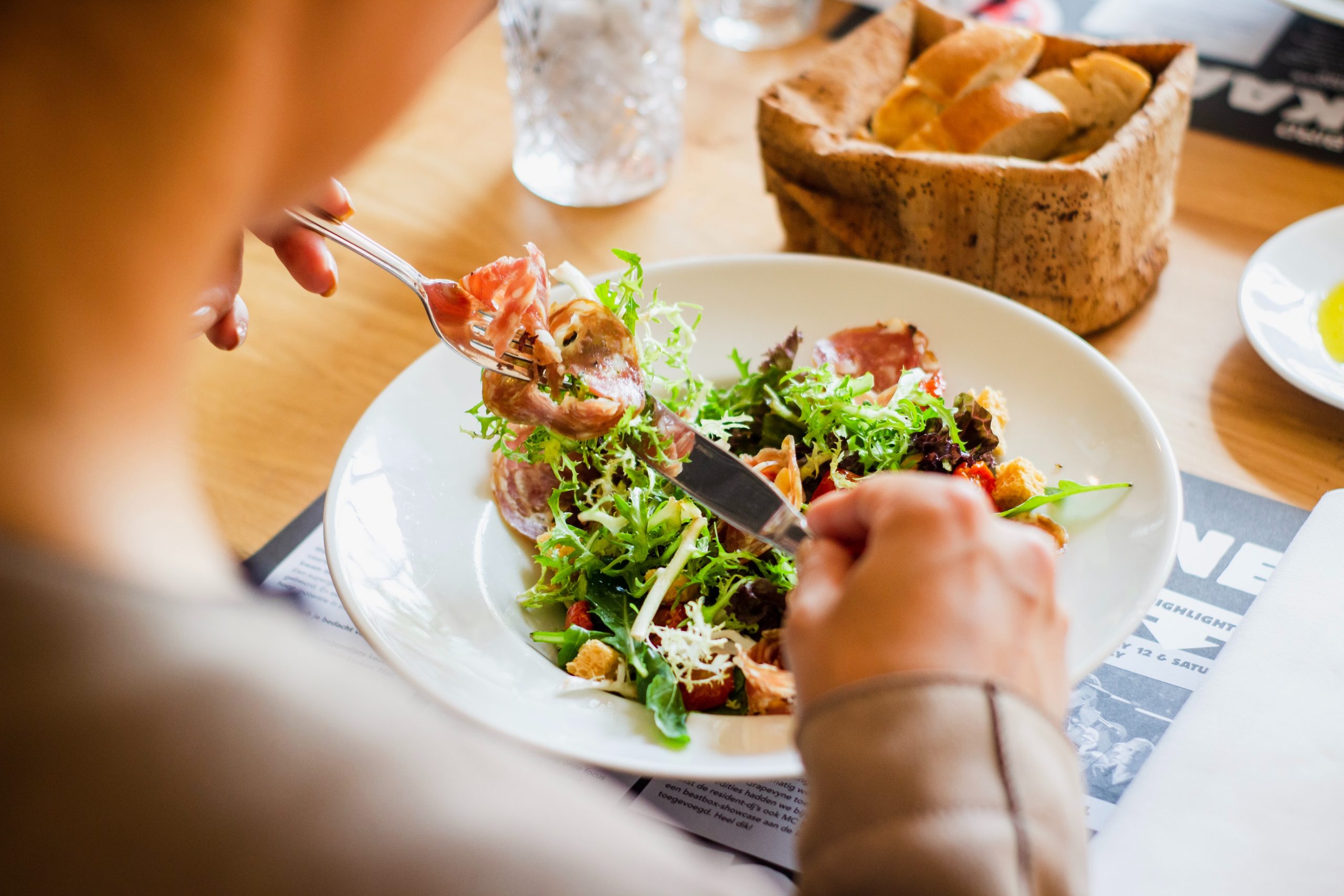 Quer aumentar as vendas na hora do almoço? Confira essas dicas