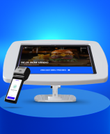 Imagem de um mini totem 2.0 moderno e prático, com tela touchscreen exibindo uma mensagem de boas-vindas, ideal para estabelecimentos comerciais que desejam uma solução tecnológica eficiente para atendimento ao cliente.