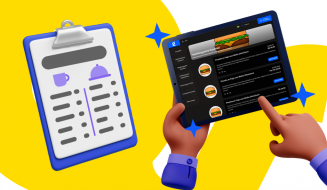 Pessoa usando um tablet para fazer pedido em um restaurante, enquanto um garçom anota um pedido ao fundo; tecnologia e alimentação.